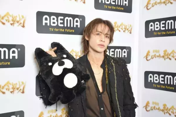 上田竜也、『ももいろ歌合戦』初出場への思い語る「あーりんに怒られないように（笑）」　ももクロと「ココナツ」コラボで話題に