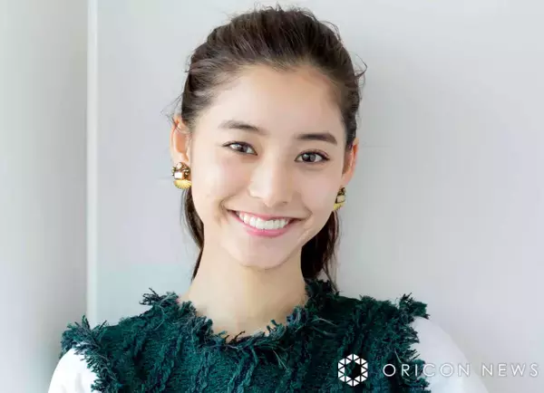新木優子、結婚後も変わらぬ透明感　“のび太コーデ”のメガネ姿に絶賛の嵐「裕翔君に似てる」「かわいすぎる」