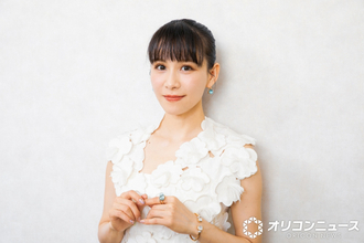 “コールドスリープ中”Perfumeあ～ちゃん、イタリアで結婚式　かしゆか＆のっちとの3ショットに反響「最高の写真」