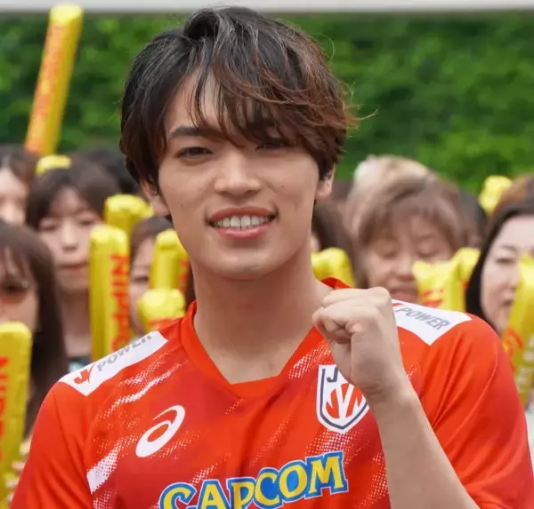timelesz原嘉孝、グループでのポジションは“裏回し”「自分が前に出るのではなくメンバーを活かす」