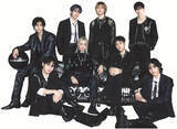 「Stray Kids、大型スタンディ＆スペシャルスペースが登場　映画館を“dominATE”」の画像1