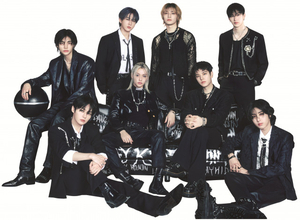 Stray Kids、大型スタンディ＆スペシャルスペースが登場　映画館を“dominATE”