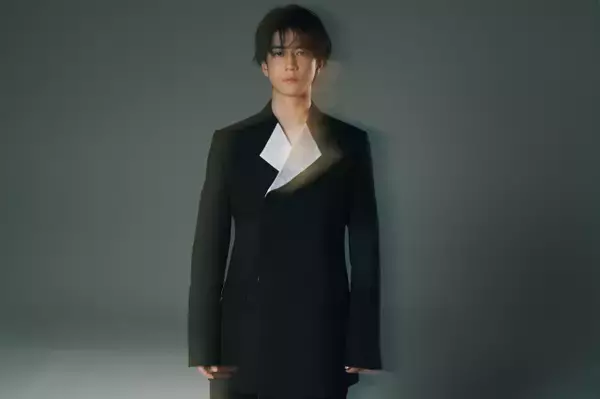 中島裕翔、大回顧展『生誕100年 森英恵 ヴァイタル・タイプ』音声ガイドを担当「しっかり魅力を伝えられたら」