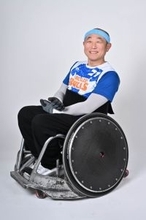 日曜劇場『ＧＩＦＴ』竹松健治役にずん・やす　キャラクター紹介（10）