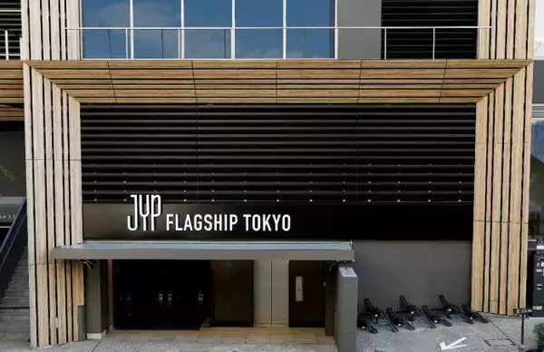 JYPエンターテインメント、東京に世界初公式フラッグシップショップ開店