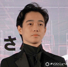 片岡千之助、父・片岡孝太郎＆母との親子3ショット公開「めちゃくちゃいい写真」「素敵な家族」　笑顔で26歳誕生日を報告