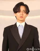 King ＆ Prince永瀬廉、大阪の思い出は「松竹座」　ディオール心斎橋に来場「運命を感じる」