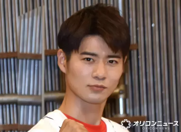 BOYS AND MEN・辻本達規、公演中に右かかとを骨折　28日の公演は演出を大幅変更へ「一刻も早い回復に努めてまいります」