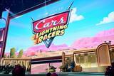「フロリダ・ディズニー『カーズ』新エリアに2大アトラクション　巨大ミス・フリッターが登場、雪山や間欠泉を疾走」の画像1