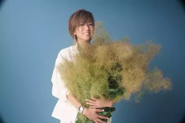 hitomi、新曲「Tokey-Dokey」配信リリース決定　Nikoんが楽曲提供、ドラマ主題歌に