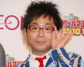 “M-1王者”50歳・黒瀬純、愛車『グロリア』とはぐれ“迷子”に「詰んだ」