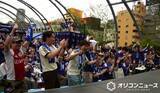 「【W杯2026】日本先制！渋谷のPV会場歓喜　永島優美はファンと喜び分かち合う　INI・西洸人は子どもと喜ぶ「うおっ！」「しゃー！」」の画像1