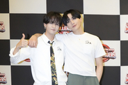 FANTASTICS八木勇征＆中島颯太、ソロデビュー曲＆新曲サプライズ歌唱　『山羊と犬』海外単独ライブへの思い語る【ライブレポート】