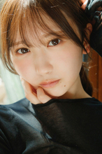 日向坂46藤嶌果歩、大人びた美しさ放つ初解禁ショット　1st写真集『果実の歩幅』