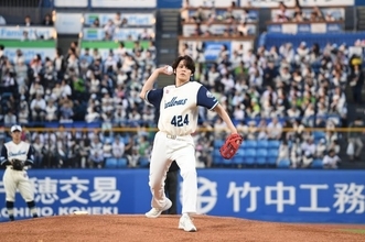 宮野真守、ノーバン投球も「97点ですね」　マリオ＆ルイージも登場で大歓声