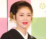 「藤あや子「涙の収録」明かす「リハーサルから何度も泣きそうになるくらい…」」の画像1