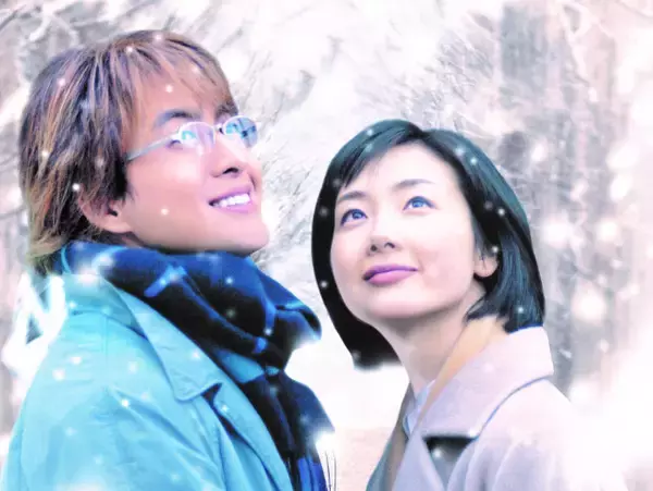 『冬のソナタ』日本のための“究極版”劇場公開　ユン・ソクホ監督がヨン様メガネ＆マフラー、キスシーンの裏側語る