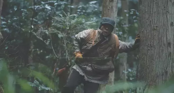 高橋一生の“老人”姿が話題、妖怪伝承を描く映画『脛擦りの森』場面写真解禁　ロケ地・岡山でジャパンプレミア開催へ