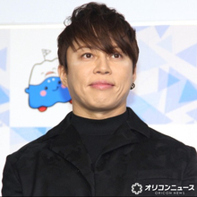 【Mステ】T.M.Revolution、“あの衣装”で55歳らしからぬ肉体美　マッチョダンサーと「HOT LIMIT」熱唱「アニキ最高！」「何してんだよ！！！」