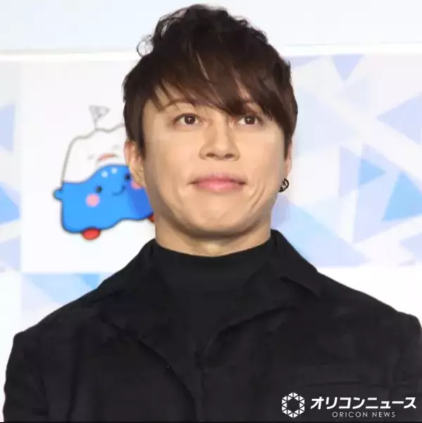 【Mステ】T.M.Revolution、“あの衣装”で55歳らしからぬ肉体美　マッチョダンサーと「HOT LIMIT」熱唱「アニキ最高！」「何してんだよ！！！」
