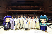『薬屋のひとりごと』初の単独イベント開催で豪華声優陣集結　4000人のファンを前に生アフレコ