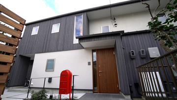 3世帯が快適に…中央部はガラス張りで親も安心　自然を満喫できる鎌倉の家　アンガ田中「最高すぎますよ！」『となりのスゴイ家』