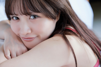 ハレとハレ！篠宮栞、99cmヒップとスレンダーな美ボディを武器に初DVD『I.D』発売　宮古島で大胆な姿を解放