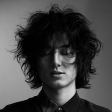 藤井風『HELP EVER HURT NEVER』、「合算アルバム」で自身初のミリオン記録【オリコンランキング】
