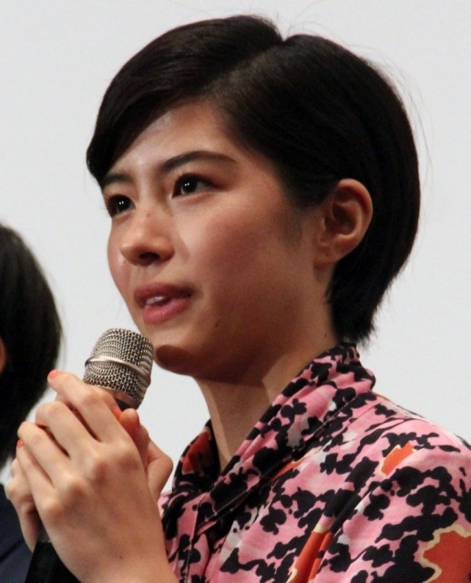 佐久間由衣、初主演映画公開で目潤ませる