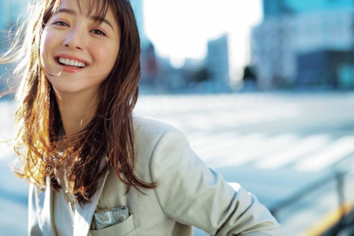 佐々木希 リニューアル Domani 新ミューズに かっこいい働く女性 で新境地 21年3月18日 エキサイトニュース
