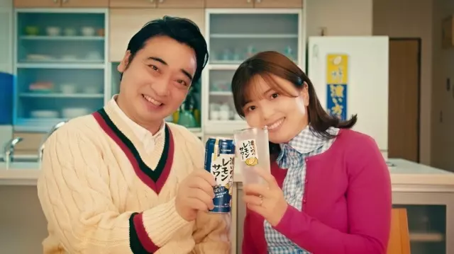 夫婦でCMに出演