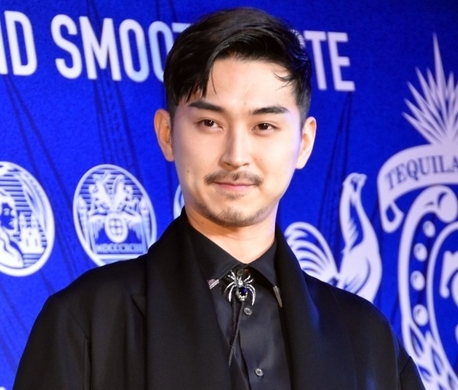 松田翔太 露出少なめ写真でもファン歓喜 イケメンがだだ漏れ 19年3月27日 エキサイトニュース