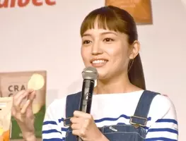 川口春奈が はま寿司 のアンバサダーに就任 Cmで大好きなお寿司に至福の表情 エキサイトニュース