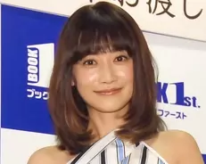 広田レオナが断捨離で素敵な出会い 息子にキスする思い出の1枚に 映画みたい の声 21年9月10日 エキサイトニュース