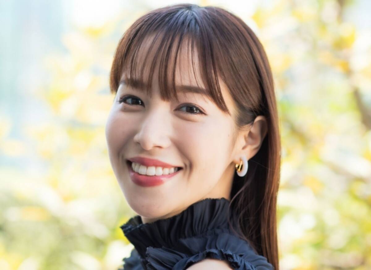 鷲見玲奈 犬のコスプレ ショットに反響 飼いたい 撫でたくなる 21年10月31日 エキサイトニュース