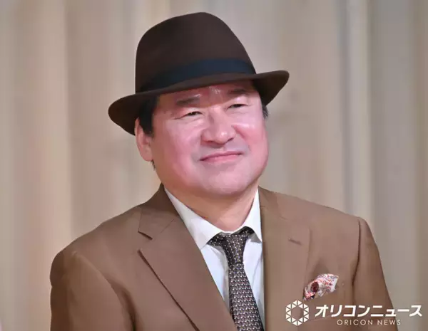 【ブルーリボン賞】佐藤二朗、まさかの警備員に止められるハプニング　司会から上手すぎるツッコミ「爆弾魔に間違われたんですね」