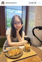 第1子出産の藤田ニコル、ベビーカーデビューを報告　“ママコーデ”のお出かけショットに反響「かわい～い！」「めちゃくちゃママの顔」
