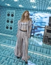 リサ、j-hope、フィリックスが来場　「ビジョナリー・ジャーニー ソウル」展OPイベント