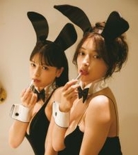 奇跡の美人姉妹「エリマリ」が可愛すぎるバニーガール姿を披露　写真集への反響を受け大胆カットを多数先行公開