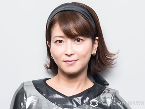 56歳・森高千里“ミニサンタ帽”＆達筆な感想文　“会いたい人”との共演に反響相次ぐ「神回！」