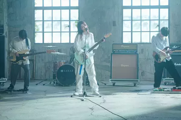 道枝駿佑主演『君が最後に遺した歌』生見愛瑠演じる劇中アーティスト・Ayaneの劇中曲「Wings」MV