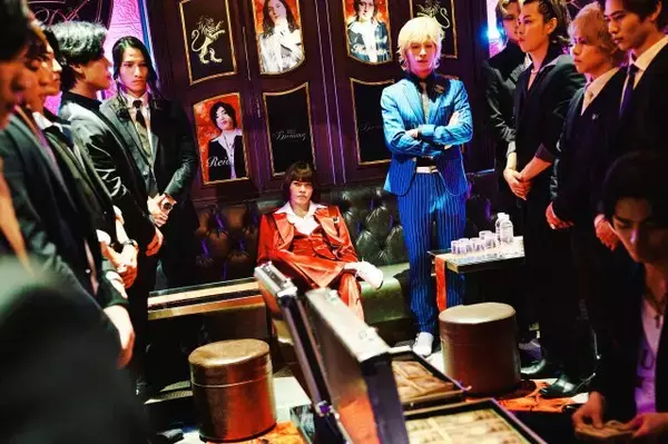 『TOKYO BURST-犯罪都市-』ピエール瀧、上田竜也、とにかく明るい安村…“くせ者”すぎる悪人たちの最新カットが公開