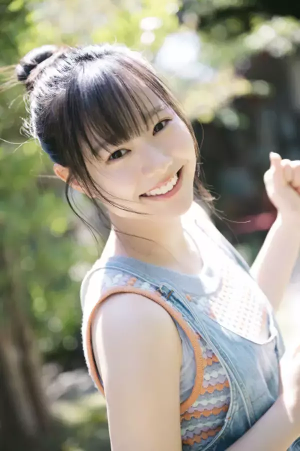 えびちゅう仲村悠菜、デジタルフォトブック『急接近』発売決定　高校を卒業したばかりの18歳が抜群の透明感