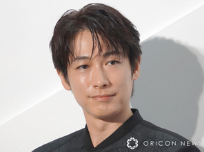 ディーン・フジオカ、“息子”と2ショットが「ちょっとだけ似ている…？」　ドラマ『ちょっとだけエスパー』公式SNSがユーモアたっぷりに紹介「イケメン親子」「そう言われると似てますね」