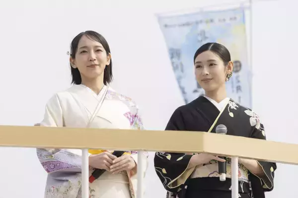 「吉岡里帆「“直ロス”でまだ出てこないでと…」大河初登場に葛藤吐露　白石聖とヒロイン共演」の画像