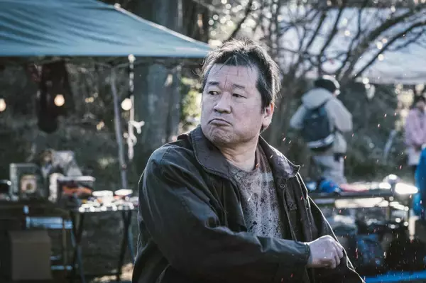 佐藤二朗主演『名無し』閲覧注意な新写真解禁　横浜国際映画祭出品も決定　丸山隆平＆MEGUMIが登壇へ