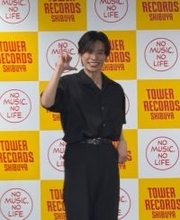 ダンサー・振付師NOSUKE、ダンス×エクササイズMOOK本発売　お渡し会でファンに格言「推しが見てるぞ！」＆「Rock this Party」披露も