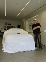 ユージ、超高級な“名車”を納車　新たな愛車にファン興奮「やばい！最高です！」「お金持ち」「素直にかっこええよな～」