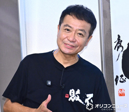 中山秀征、書道展のテーマは“追悼”「残された人がどんな気持ちでいるべきだろうと考えていた」