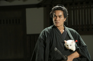 北村一輝主演の“猫時代劇”『猫侍』新作が決定　パラレルワールド設定、新たな猫・玉之丞役も決定【北村一輝コメント全文】